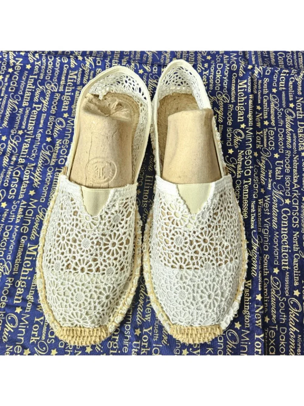 Alexis Leroy Crochet Espadrille Cream Slip-Ons Boho Vacation Shoes Size 40 New